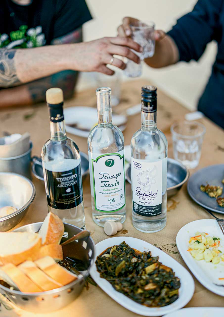 TSIPOURA BOTTLES 1